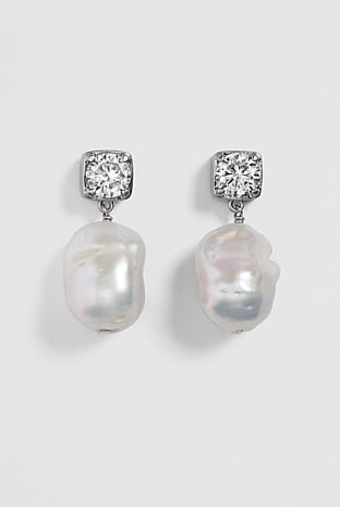 Crystal Pearl Drop Earring