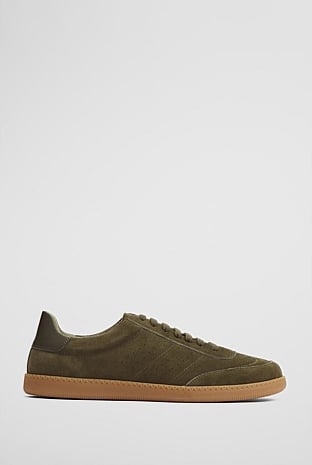 Andrew Sneaker