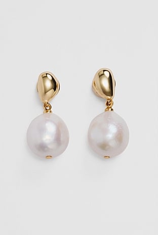 Freshwater Pearl Drop Earring