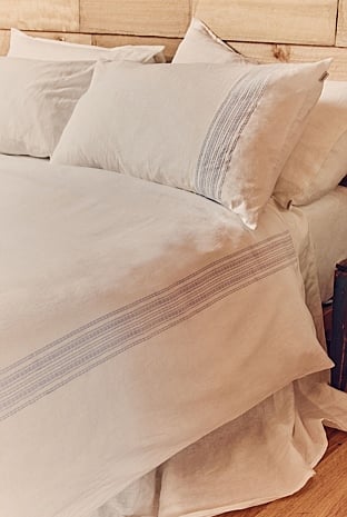 Plume Organically Grown Linen Cotton Queen Quilt Cover