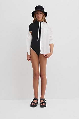 Short Sleeve Contrast Logo Swim