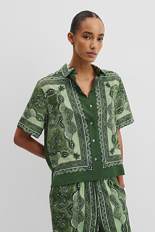 Scarf Print Short Sleeve Shirt