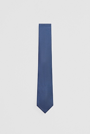 Micro Geometric Tie