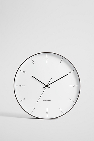 Della Wall Clock
