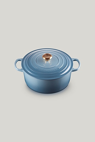 Signature Cast Iron Round Casserole 28cm