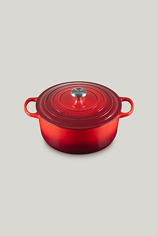 Signature Cast Iron Round Casserole 28cm