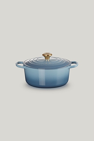 Signature Cast Iron Round Casserole 26cm