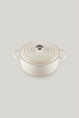 Signature Cast Iron Round Casserole 26cm