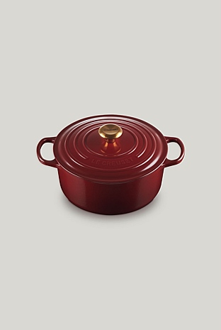 Signature Cast Iron Round Casserole 26cm
