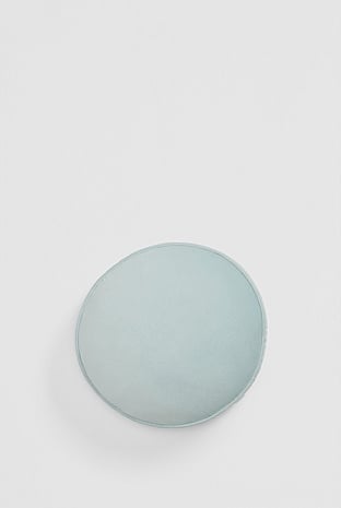 Camille 40x40x6 Round Cushion