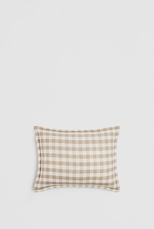 Junie 30x40 Cushion