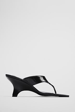 Olivia Wedge