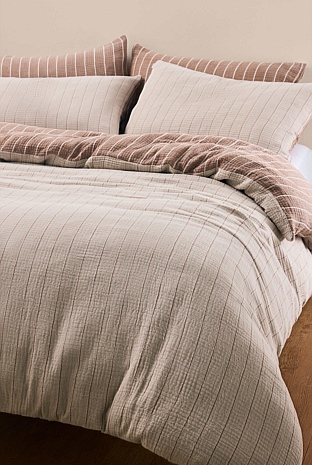 Martine Super King Quilt Cover