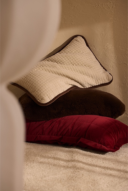 Hailey 35x60 Cushion Hailey 35x60 Cushion