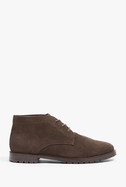 Grey chukka clearance boots