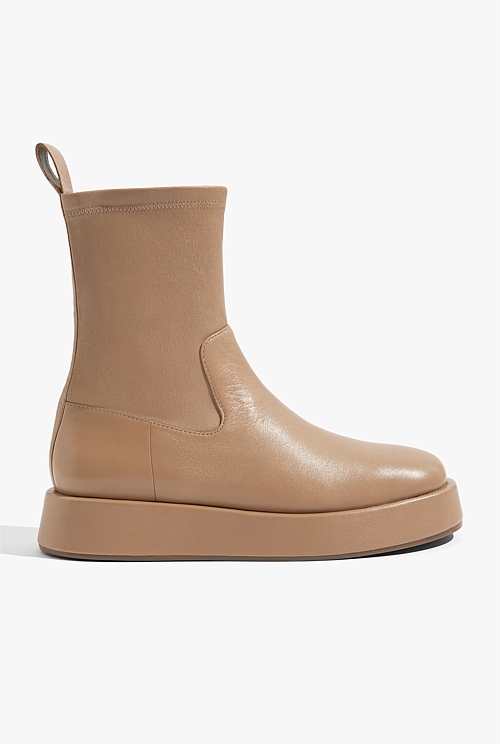 Country road outlet chelsea boots