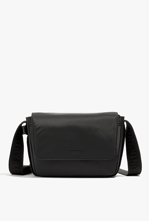 Flap crossbody bag best sale