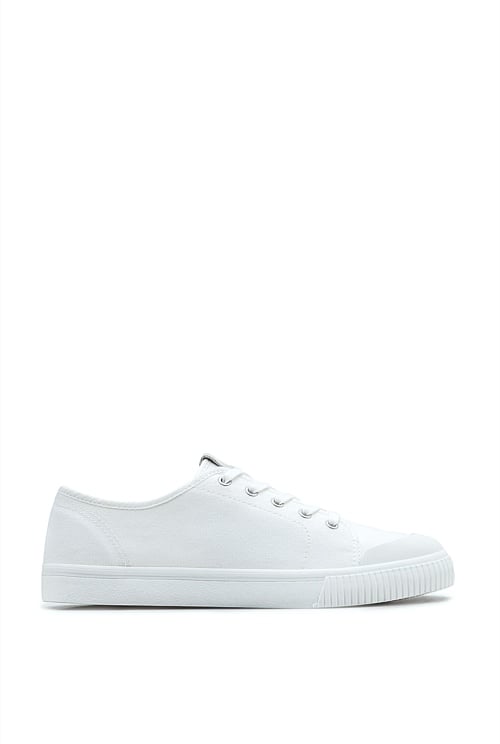 Reeland sneaker deals white canvas