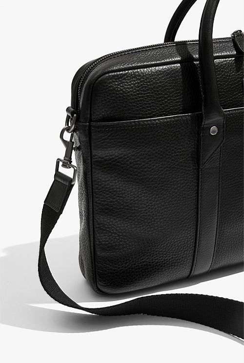 Country road 2025 mens bag