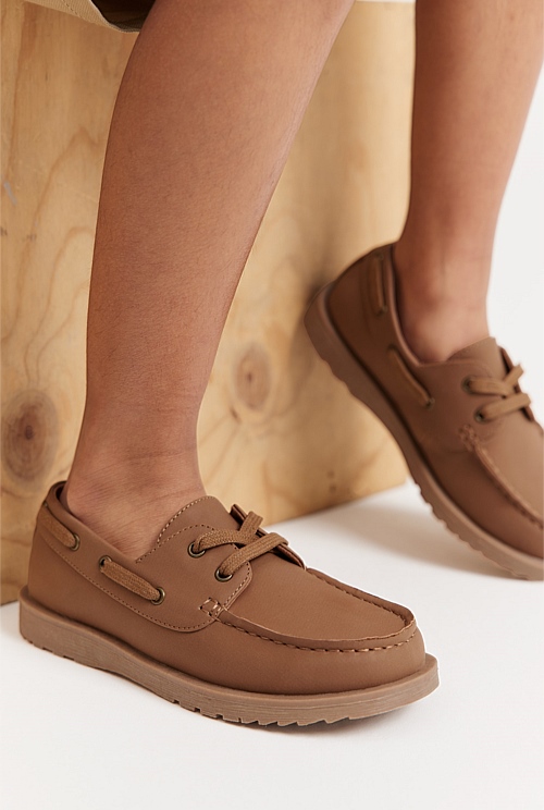 country road boat shoes