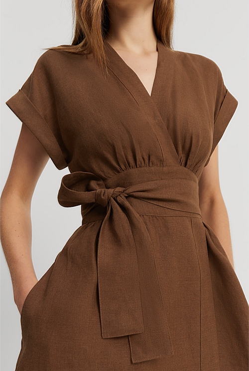 Country road 2024 wrap linen dress